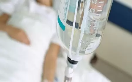 “Ulduz”da qatar yoluna düşən gəncin hər iki ayağı... - Son durumu açıqlandı