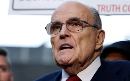 Sabiq mer böhtançı çıxdı 