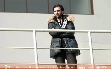 Vaqif Cavadovdan futbolçulara sərt qadağalar - "Sumqayıt"da Samir Abbasovun qaydaları ləğv olundu