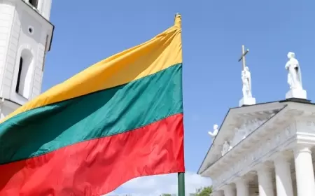 Litva bu şəxslərin orduda xidmət etməsinə qadağa qoyacaq