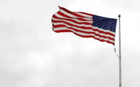 “Gəlin, hər iki tərəfi masa arxasında oturdaq”