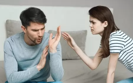 "Dedi, dostlarınla da yazışacam, qoy başın aşağı olsun"