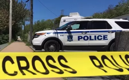 İzdihamın üzərinə maşın sürənin kimliyi bilindi