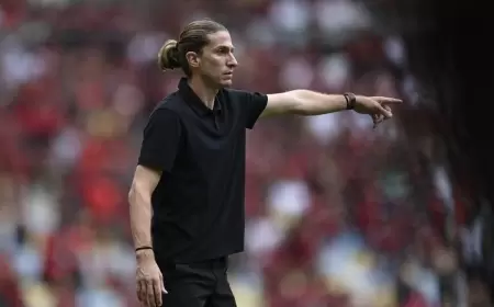 Braziliyalı məşqçinin Juninyoya zəngi "Qarabağ"ı qəzəbləndirdi