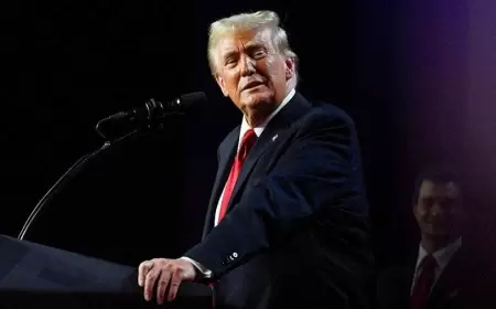 Tramp Rusiyaya qarşı sanksiyaların müddətini uzatdı