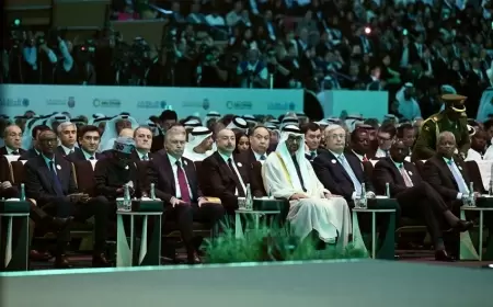 İlham Əliyev Əbu-Dabidə açılış mərasimində iştirak edib