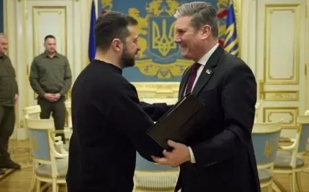 Zelenski və Starmer 100 illik tərəfdaşlıq müqaviləsi imzaladılar
