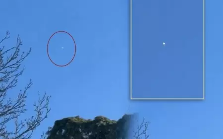 Gəncədə "uçan boşqab"ı videoya çəkdilər