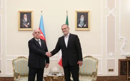 İran prezidenti Əli Əsədovu Azərbaycan türkcəsində qarşıladı