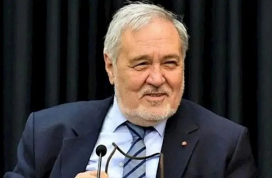 "Tramp məni bağışlasın, amma o, axmaqdır, elə atası da..." - İlber Ortaylı