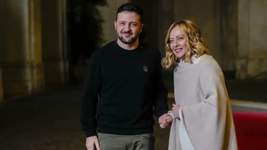 Zelenski xanımı ilə bu ölkəyə getdi 