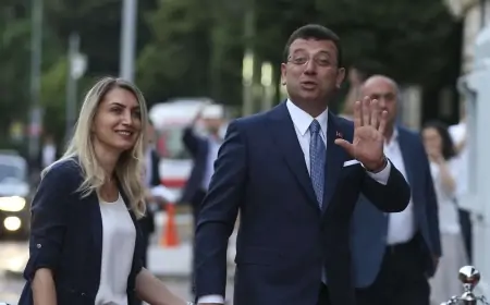 Xanımı İmamoğlunun saxlanılmasından danışdı