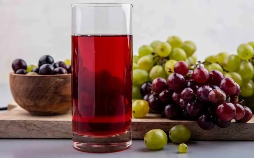 Alma sirkəsi, yoxsa üzüm... - Hansı daha faydalıdır?