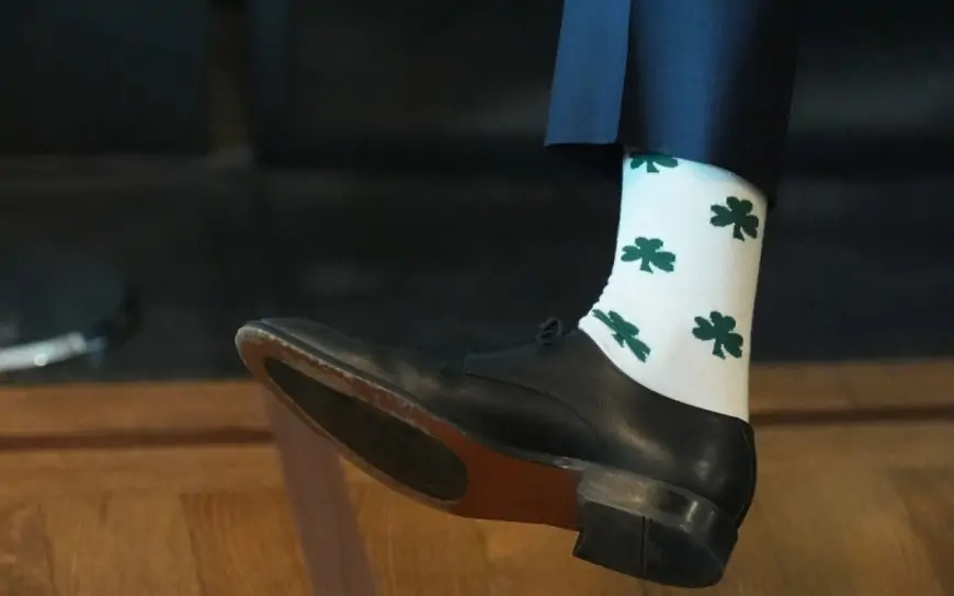 "Vensin corablarına heyran oldum" - Tramp rəsmi görüşdə niyə belə dedi? + VİDEO