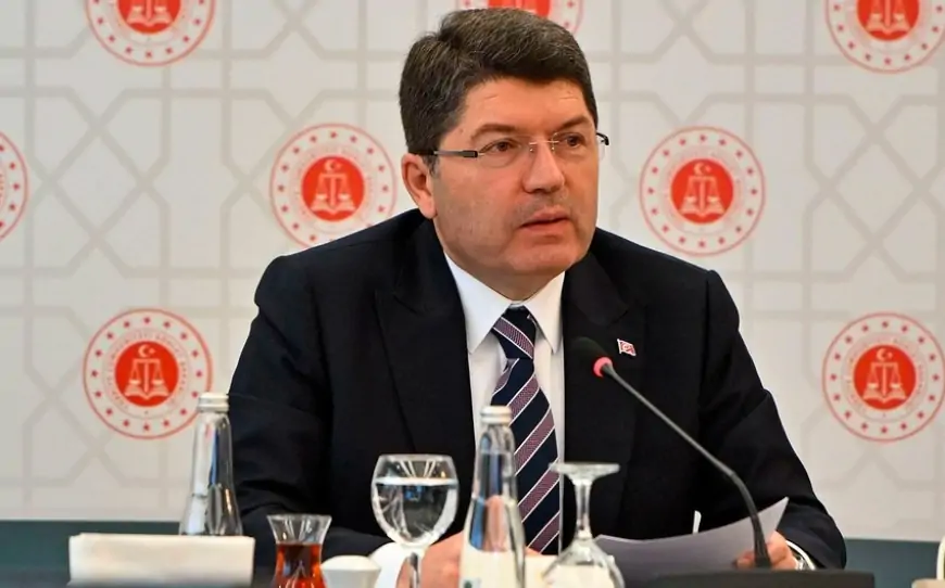 "Bunu prezidentimizlə əlaqələndirmək ədəbsizlikdir" - Nazir "İmamoğlu işi"ndən danışdı