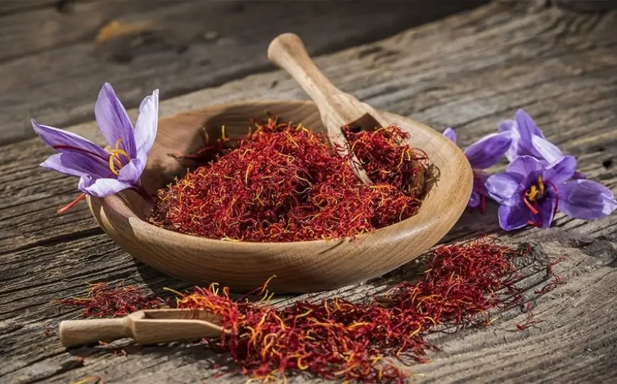 Zəfəranın inanılmaz faydaları 