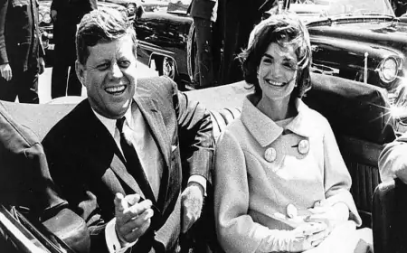 Kennedi rus fahişəsi ilə yatdığına görə öldürülübmüş