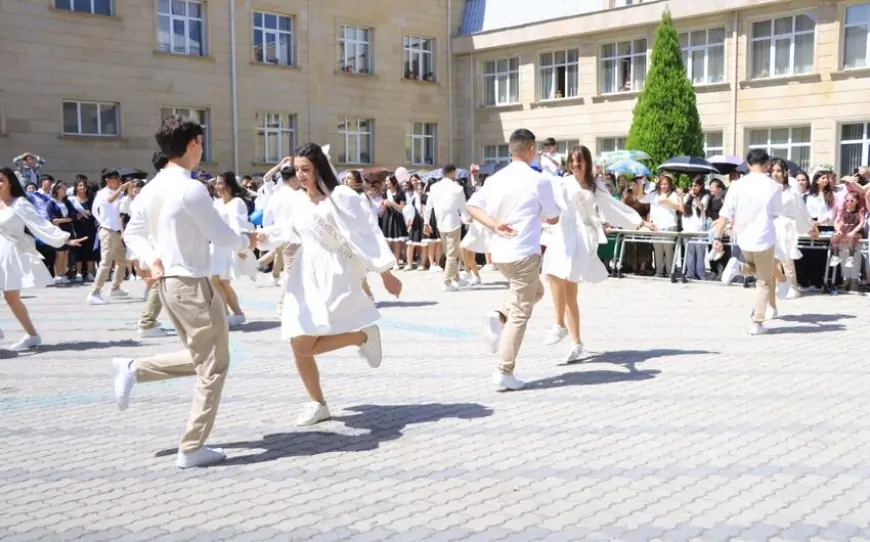 Azərbaycanda "Son zəng"lə bağlı qadağalar - Bunları etmək olmaz