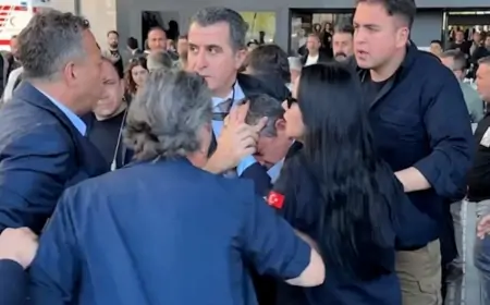 Özgür Özələ hücum edildi, yumruqlar işə düşdü