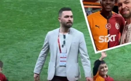 Qalatasarayın futbolçusu ilə şəkil paylaşdı, vəzifədən qovuldu