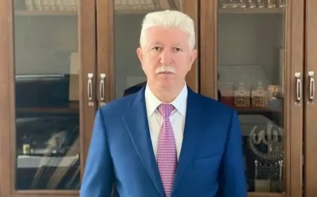 Cəlilabadın icra başçısı özü haqqında film çəkdirdi