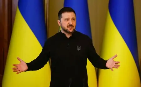 Zelenski Kanadaya səfərini yarımçıq qoydu