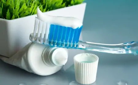 Azərbaycanda da satılan bu diş məcunlarında zərərli maddələr tapıldı