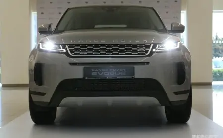 Tanınmış meyxanaçı oğluna  "Range Rover" aldı