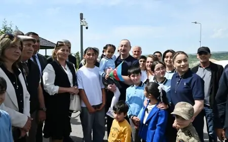 Prezident Laçında sakinlərlə görüşdü