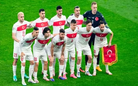 Türkiyə millisinin futbolçusu məşhur aktrisa ilə evlənir