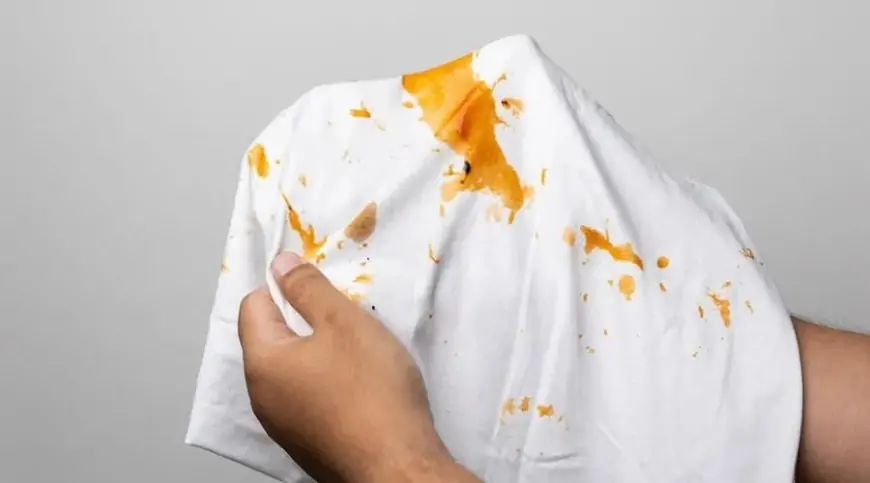 Paltardan yağ ləkələrini belə təmizləyin – Asan üsullar