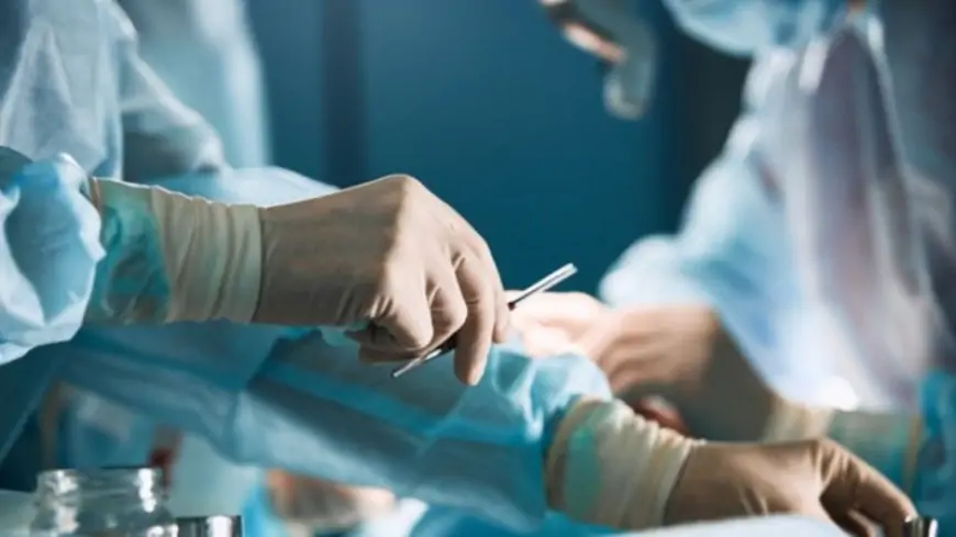 Lisenziyası ləğv edilmiş plastik cərrahlar ölkə rəhbərliyinə müraciət etdi 