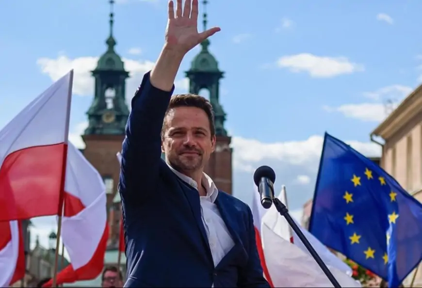 Polşadakı prezident seçkilərinin I turunun yekunu - Tşaskovski öndədir 