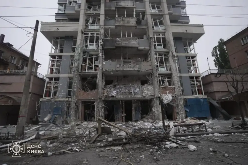 Rusiya Ukraynaya yüzlərlə raket atıb, ölənlər və yaralılar var 