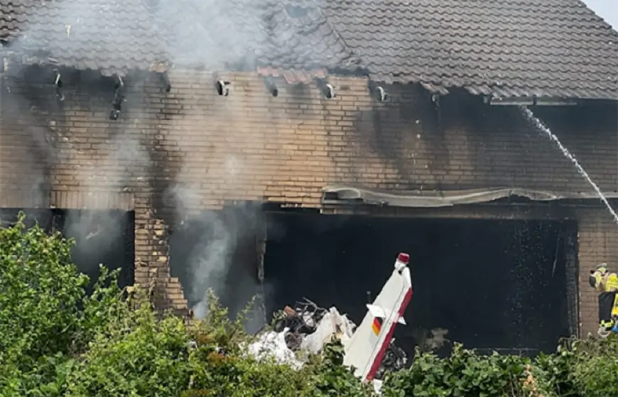 Təyyarə evin üstünə düşdü 