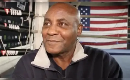 Boks üzrə dünya çempionu maşınında ölü tapıldı 