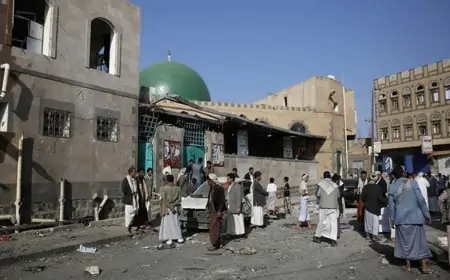 Məscid atəşə tutuldu, 9 nəfər ölüb