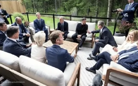 Merts və Makron Rusiyaya təzyiqləri artırmağa çağırdılar 