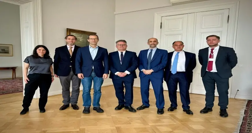 Ukraynalılar İstanbulda ruslardan öncə onlarla görüşdülər 