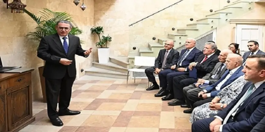 “150 ilin söhbəti” kitabı işıq üzü gördü 