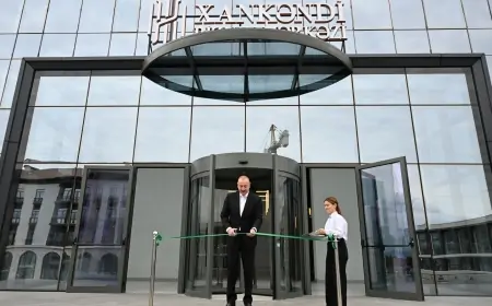 Prezident “Xankəndi” Biznes Mərkəzinin açılışında iştirak etdi - FOTOLAR