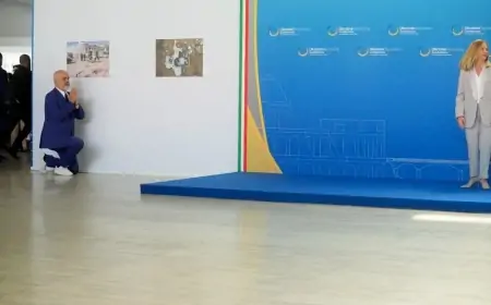 Rama yenidən Meloni üçün diz çökdü