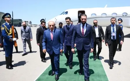 Əhməd Əl Şaraa Azərbaycanda işgüzar səfərdədir 