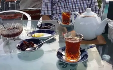 Əvvəlcə "qoyun" dedi, ardınca atasını təhqir etdi