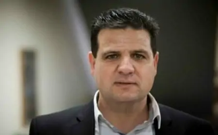 Ərəb deputata hücum edən yəhudilər niyə "boz qurd" işarəsi göstərdilər?