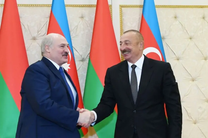 Prezident Lukaşenkonu təbrik etdi 