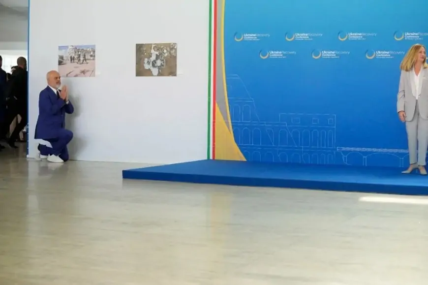 Rama yenidən Meloni üçün diz çökdü - FOTOLAR