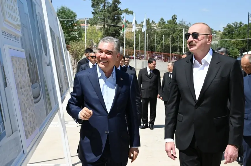 Əliyev və Berdiməhəmmədov Yeni Şuşa məscidində - FOTOLAR