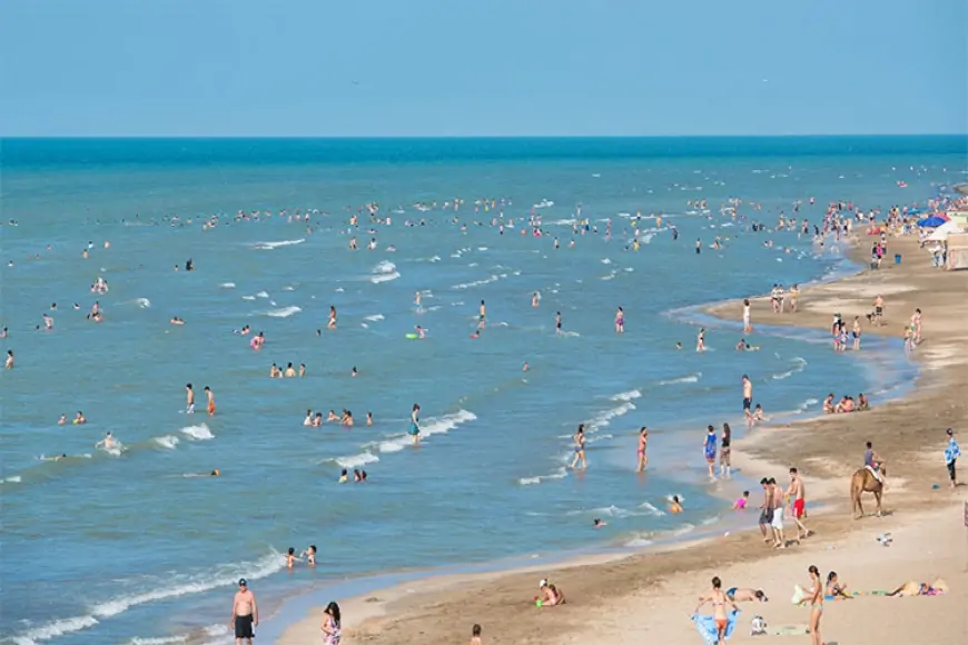 Novxanı çimərliyində FACİƏ - FHN gəmilərini suya buraxdı