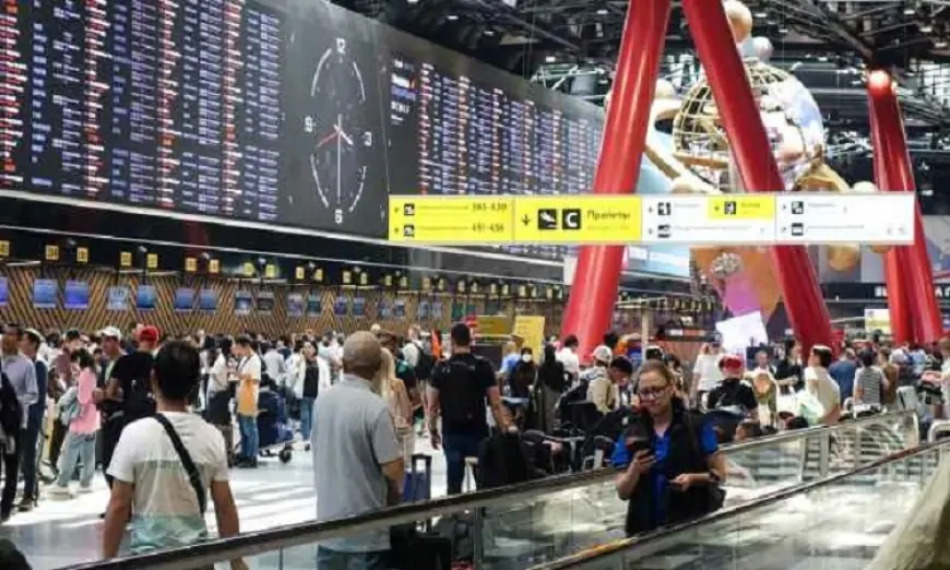 Üç gün ərzində mindən çox reys ertələndi - Moskvada 